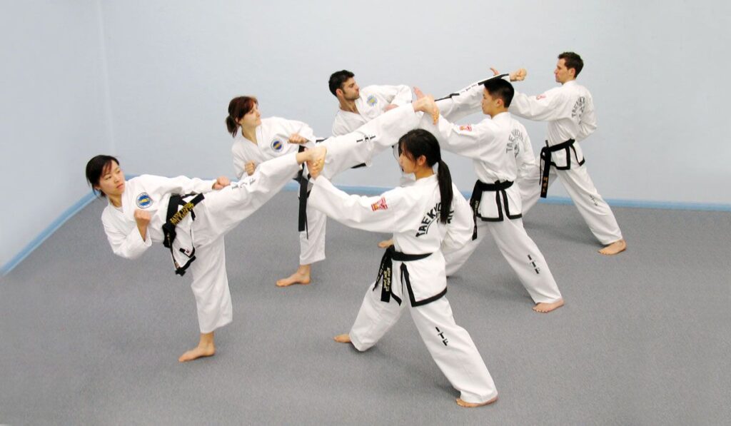 Competitive Taekwondo: Winning Strategies at Valorous Taekwondo Academy